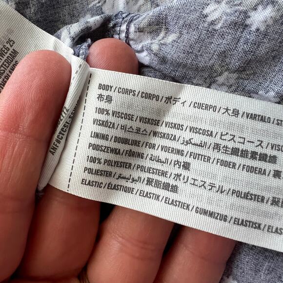 Hollister Blue Floral Strappy Summer Dress Small - Picture 8 of 11